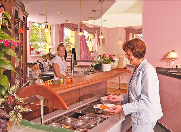 Imagen del bar/restaurante del Hotel Seehotel D&uuml;ne. Foto 8