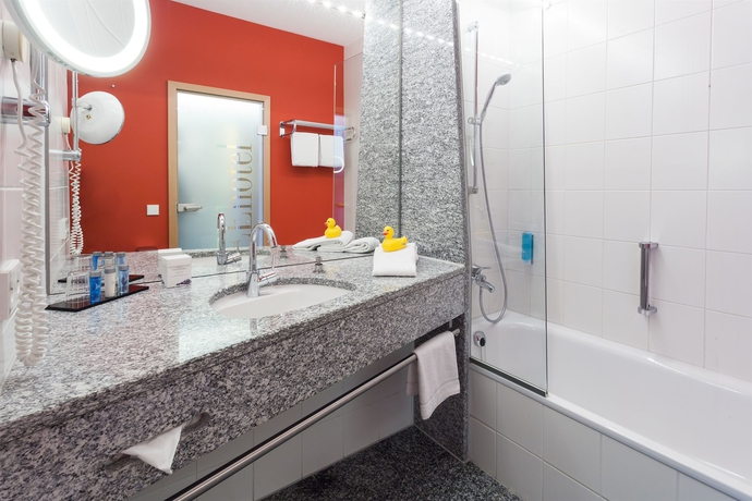 Imagen de la habitación del Hotel Seehotel Friedrichshafen. Foto 4