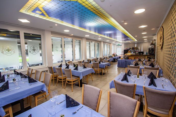 Imagen del bar/restaurante del Hotel Seehotel Helvetia. Foto 2