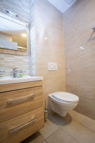 Imagen de la habitación del Hotel Seehotel Helvetia. Foto 17