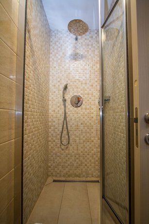 Imagen de la habitación del Hotel Seehotel Helvetia. Foto 19