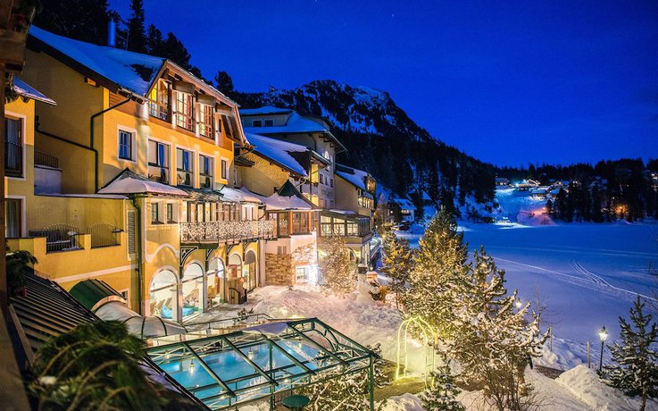 Imagen general del Hotel Seehotel J&auml;gerwirt. Foto 1