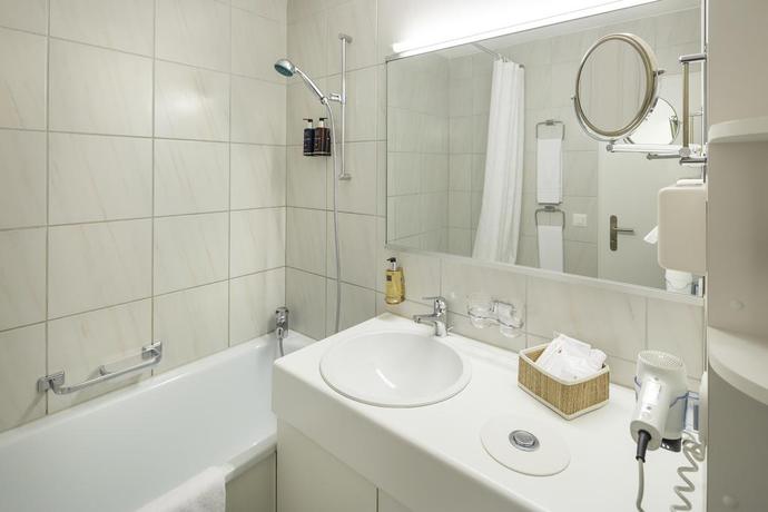 Imagen de la habitación del Hotel Seehotel Kastanienbaum. Foto 9