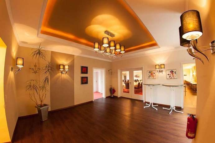 Imagen de los interiores del Hotel Seehotel Losheim. Foto 16