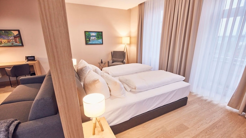 Imagen de la habitación del Hotel Seehotel Maria Laach. Foto 6