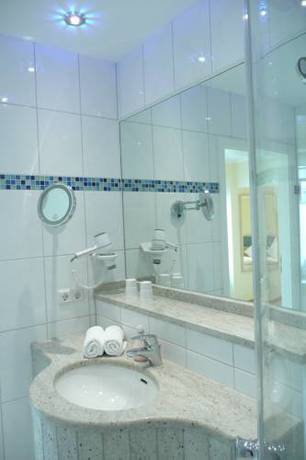 Imagen de la habitación del Hotel Seehotel Neue Liebe. Foto 3