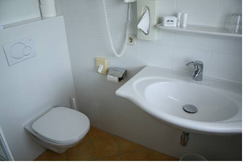 Imagen de la habitación del Hotel Seehotel Ressmann. Foto 3