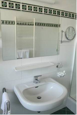 Imagen de la habitación del Hotel Seehotel Ressmann. Foto 8