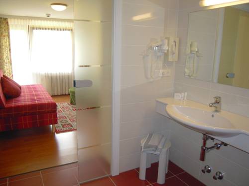 Imagen de la habitación del Hotel Seehotel Ressmann. Foto 10