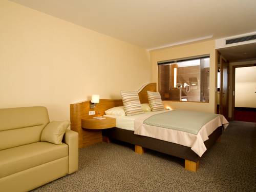 Imagen de la habitación del Hotel Seehotel Rust. Foto 16