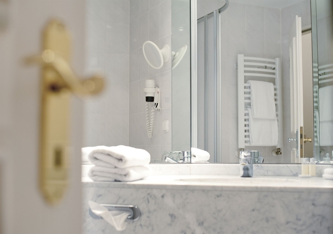 Imagen de la habitación del Hotel Seehotel T&ouml;pferhaus. Foto 4