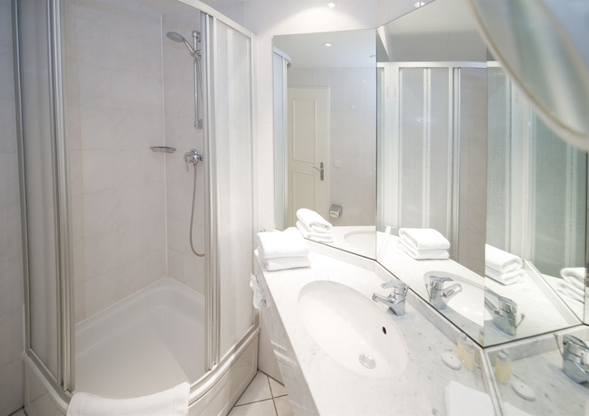 Imagen de la habitación del Hotel Seehotel T&ouml;pferhaus. Foto 5