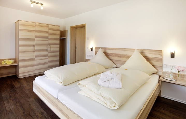 Imagen de la habitación del Hotel Seehotel Und Appartements Schn&ouml;ller. Foto 16