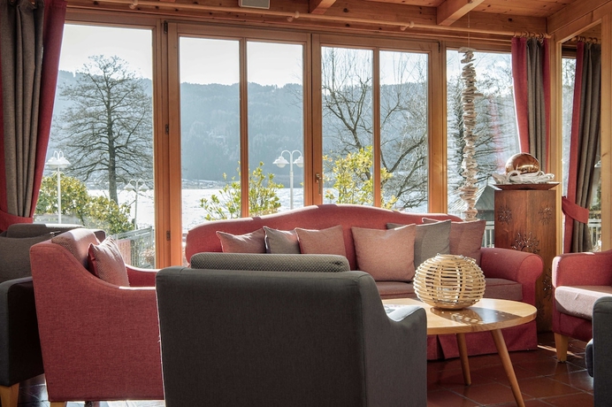 Imagen de los interiores del Hotel Seehotel Urban. Foto 19