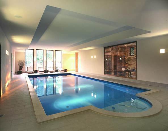 Imagen de la piscina del Hotel Seehotel am Neuklostersee. Foto 17