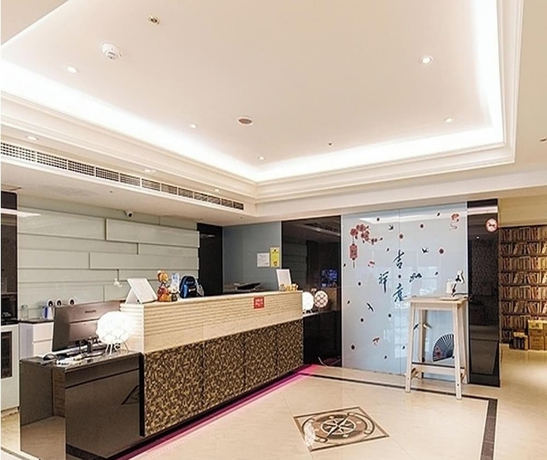 Imagen de los interiores del Hotel SeekerHotel-Sanchong. Foto 13