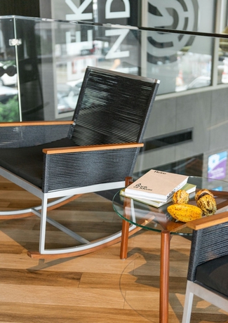 Imagen de los interiores del Hotel Seekers Finders Rama IV Hotel, SureStay Collection. Foto 16