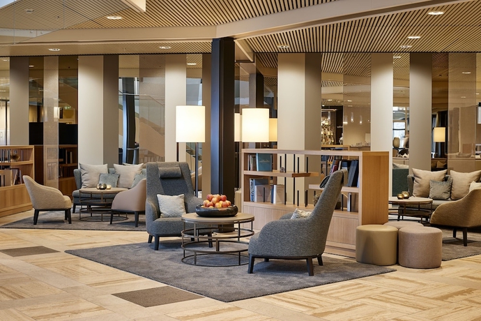 Imagen de los interiores del Hotel Seepark Thun. Foto 16