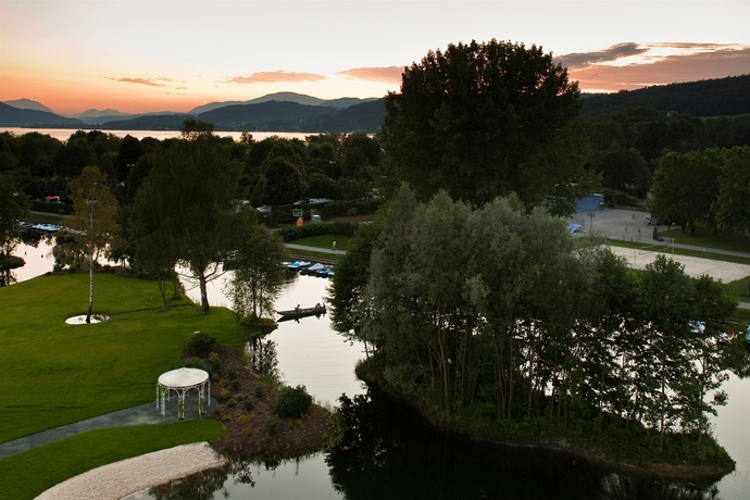 Imagen de la habitación del Hotel Seepark Wörthersee Resort. Foto 7