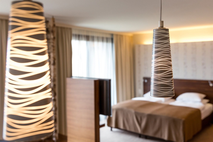 Imagen de la habitación del Hotel Seepark Wörthersee Resort. Foto 8