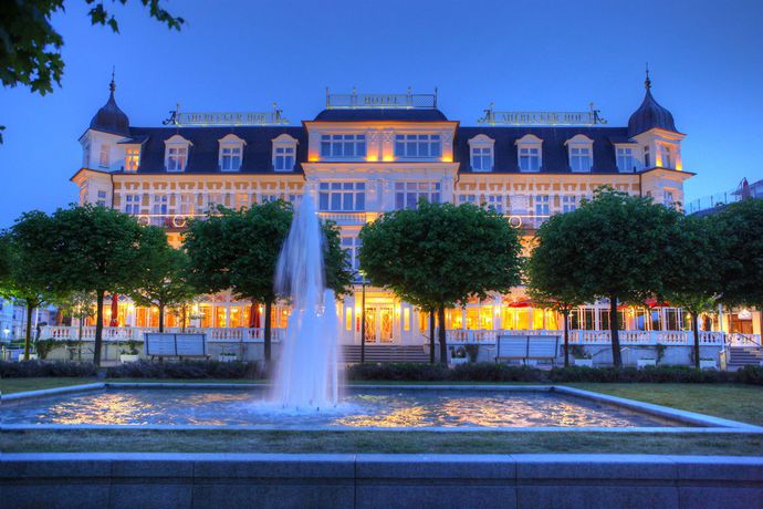 Imagen de la piscina del Hotel Seetelhotel Ahlbecker Hof. Foto 16