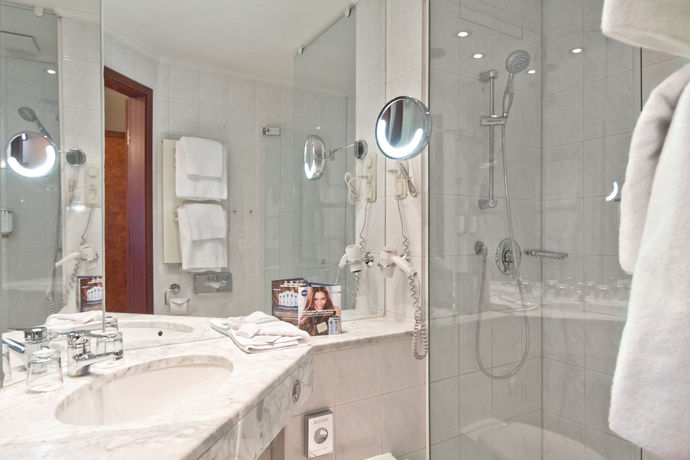 Imagen de la habitación del Hotel Seetelhotel Ostseehotel Ahlbeck. Foto 7