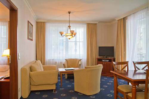Imagen de la habitación del Hotel Seetelhotel Ostseeresidenz Heringsdorf. Foto 10