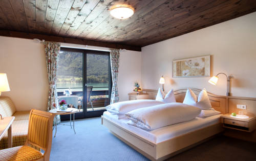 Imagen de la habitación del Hotel Seewinkel. Foto 11