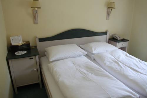 Imagen de la habitación del Hotel Seewinkel. Foto 13