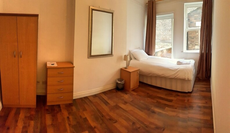 Imagen de la habitación del Hotel Sefton Grange Guest House Liverpool. Foto 17