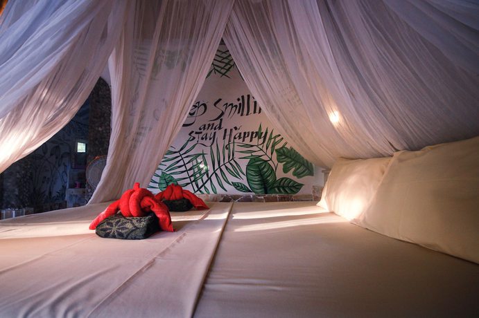 Imagen de los interiores del Hotel Segar Village. Foto 12