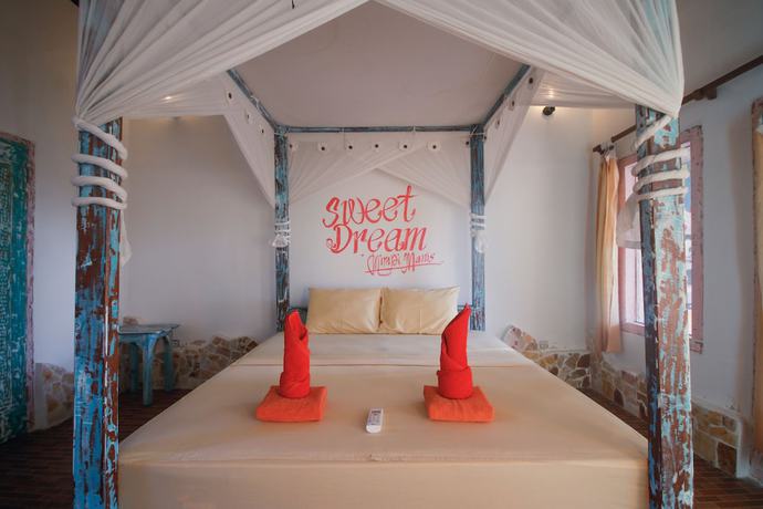 Imagen de los interiores del Hotel Segar Village. Foto 18