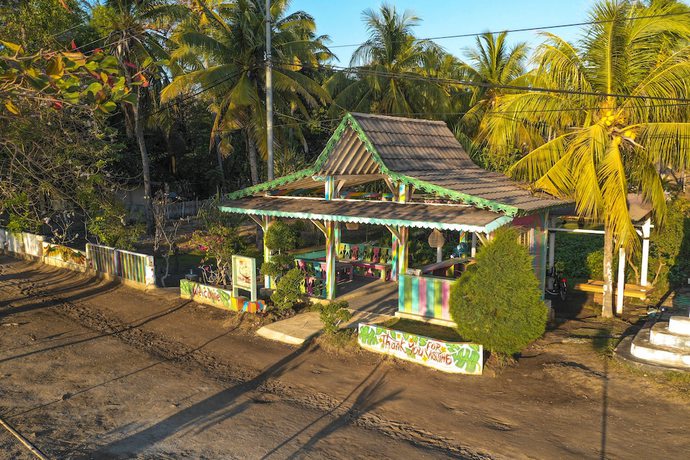Imagen de los interiores del Hotel Segar Village. Foto 19