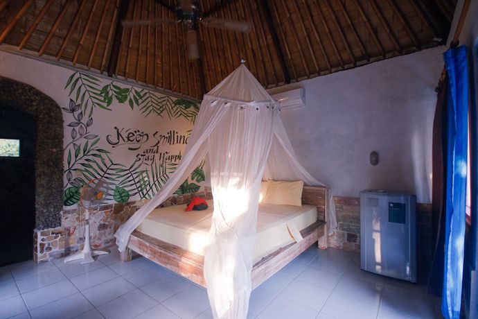 Imagen de los interiores del Hotel Segar Village. Foto 20