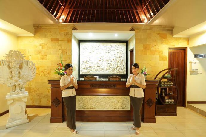 Imagen de los interiores del Hotel Segara Agung. Foto 9