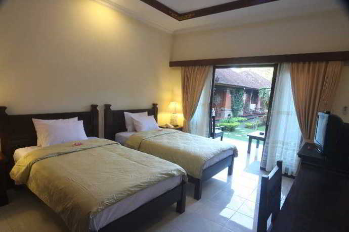 Imagen de la habitación del Hotel Segara Agung. Foto 6