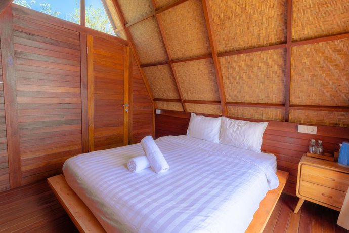 Imagen de la habitación del Hotel Segara Camp Kintamani. Foto 12