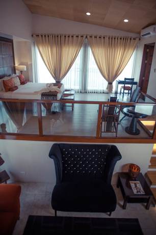 Imagen de la habitación del Hotel Segara Villas. Foto 3