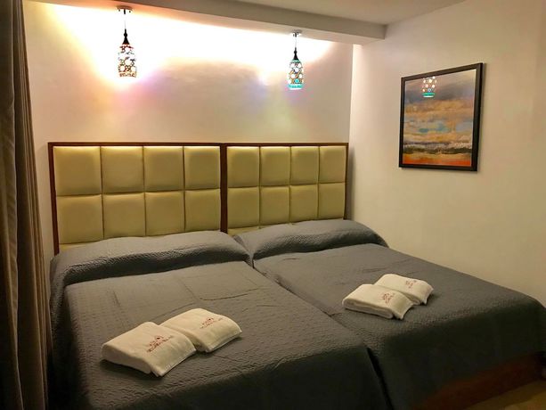 Imagen de la habitación del Hotel Segara Villas. Foto 5