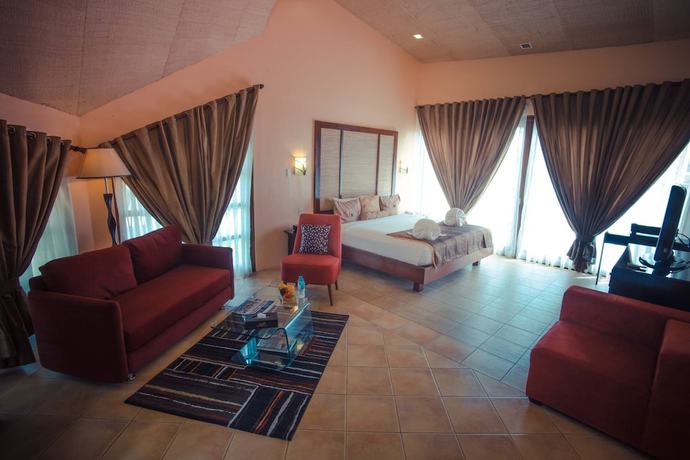 Imagen de la habitación del Hotel Segara Villas. Foto 10
