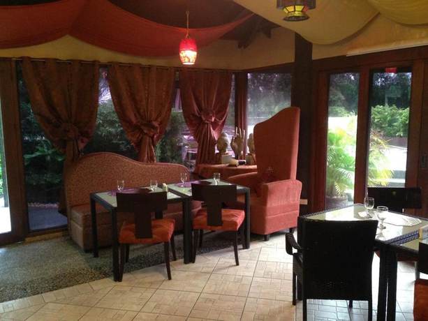 Imagen de los interiores del Hotel Segara Villas. Foto 19