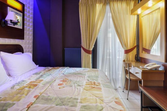 Imagen de la habitación del Hotel Segas, Loutraki. Foto 6