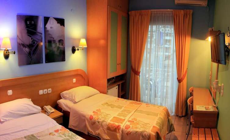 Imagen de la habitación del Hotel Segas, Loutraki. Foto 9