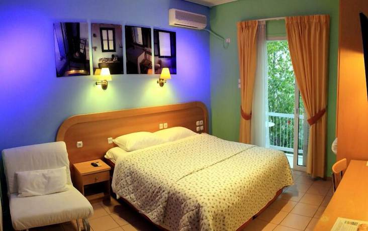 Imagen general del Hotel Segas, Loutraki. Foto 1