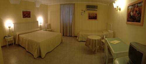 Imagen de la habitación del Hotel Seggio. Foto 9