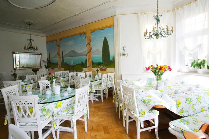 Imagen de los interiores del Hotel Seibel. Foto 11