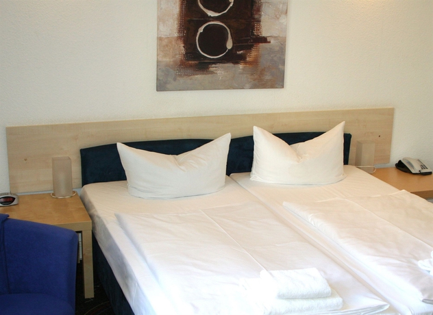 Imagen de la habitación del Hotel Seifert Berlin am Kurf&uuml;rstendamm. Foto 4