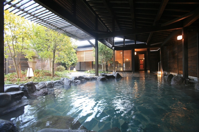 Imagen de los interiores del Hotel Seifuen. Foto 14