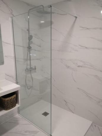 Imagen de la habitación del Hotel Seijo. Foto 8