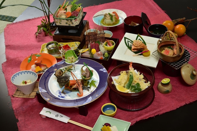 Imagen del bar/restaurante del Hotel Seishohtei Shirasuna. Foto 13